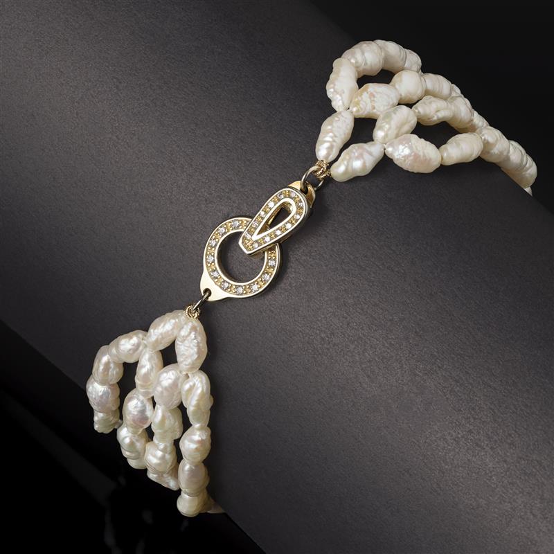 Pearls Galore Bracelet