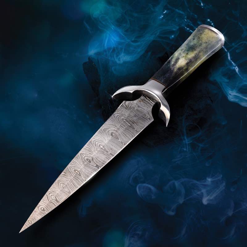 Camelot Damascus Knife