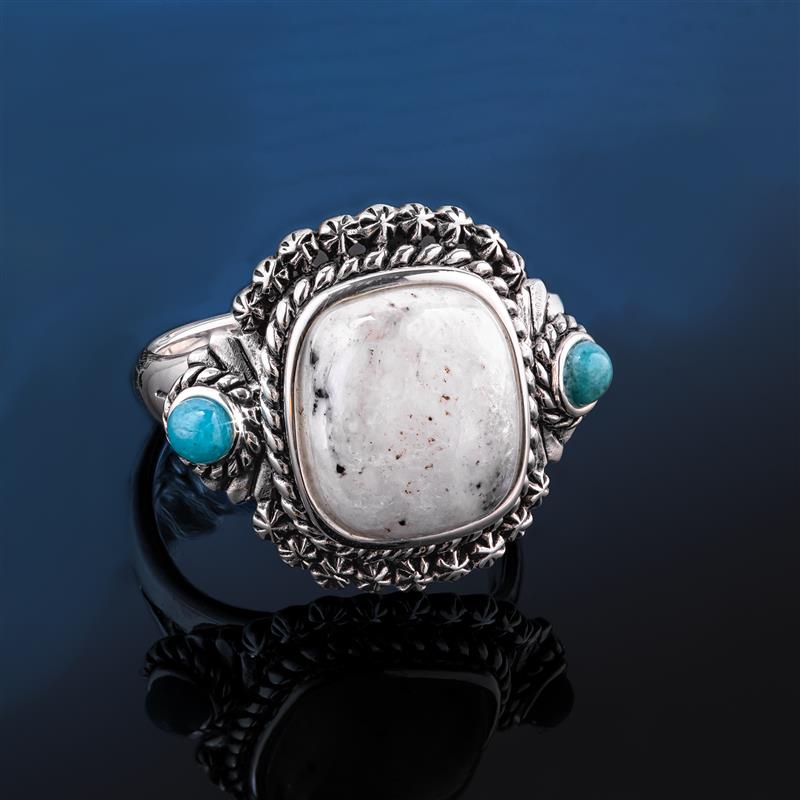 Two Legends White Buffalo Kingman Turquoise Ring